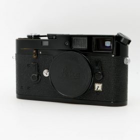 LEICA