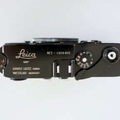 Alternative view of LEICA M3 Original Black Paint 1962y
