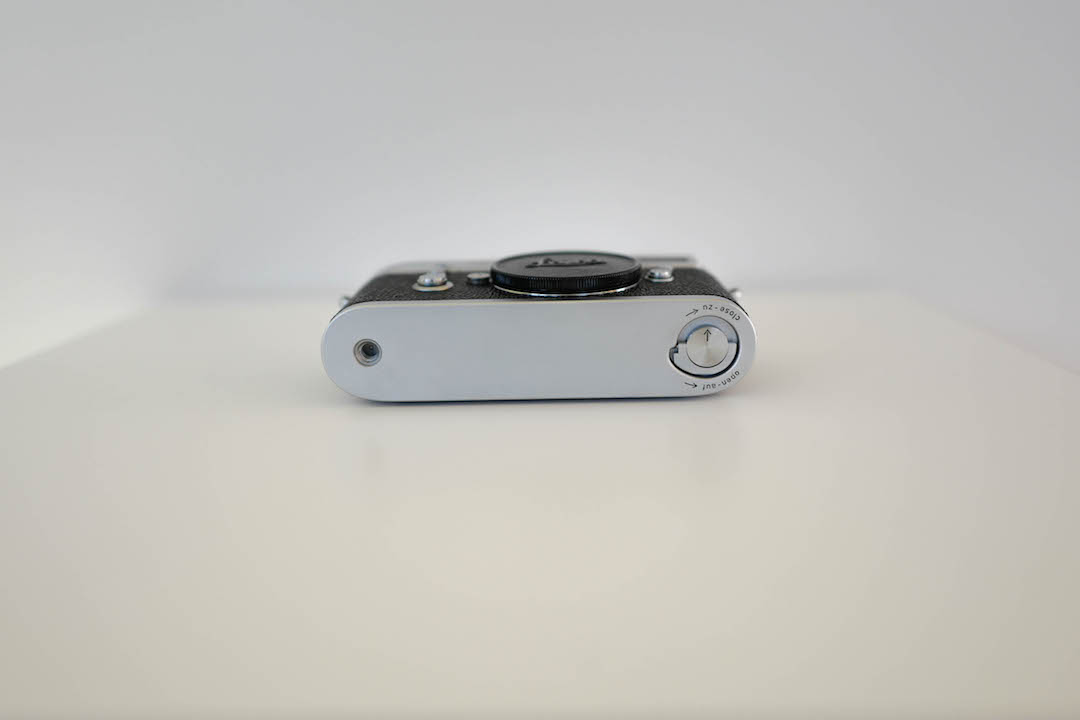 LEICA M2 Silver chrome comes with box, nice number! - 画像 (7)