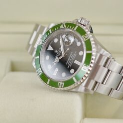 Alternative view of ROLEX SUBMARINER 16610LV 最終V番2009y国内正規品