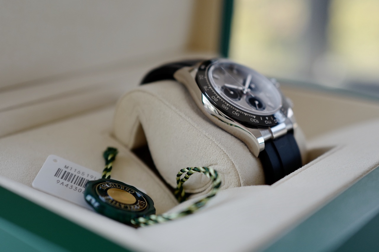 ROLEX DAYTONA ref.116519LN 18KWG Steel & Black Panda dial Fullset - 画像 (3)