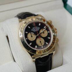 Alternative view of ROLEX DAYTONA REF.116518 Black x Gold dial x Red minute circle