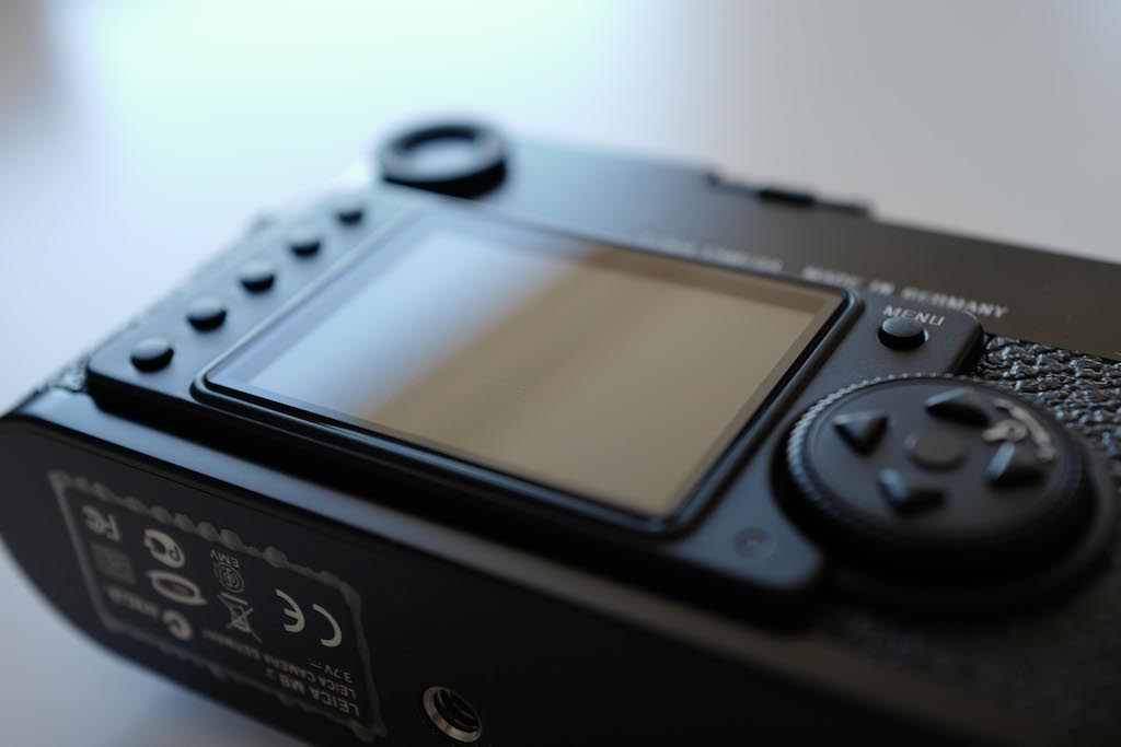 LEICA M8.2 Black Paint "エングレーブサービス" - 画像 (19)