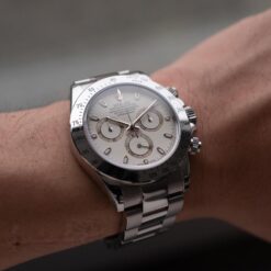 ロレックス デイトナ Ref.116520 アイボリーダイアル　パンナダイアル 装着画像