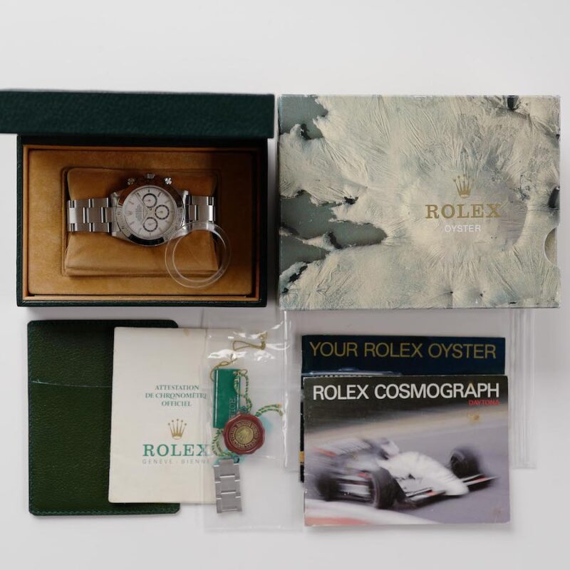 ロレックスデイトナ16520ポーセリンダイヤル