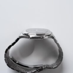 側面　パテック・フィリップ　ノーチラス Ref.3800/1A-010 1990年