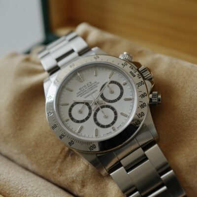 Rolex Cosmograph Daytona Ref.16520 Floating Cosmograph, 段落ち 200タキベゼル 細針 R番 1988年 白文字盤