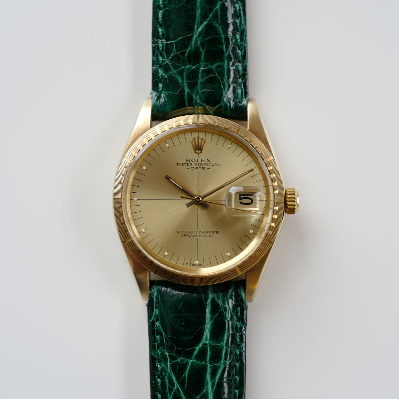 ROLEX OYSTER PERPETUAL DATE REF 1512