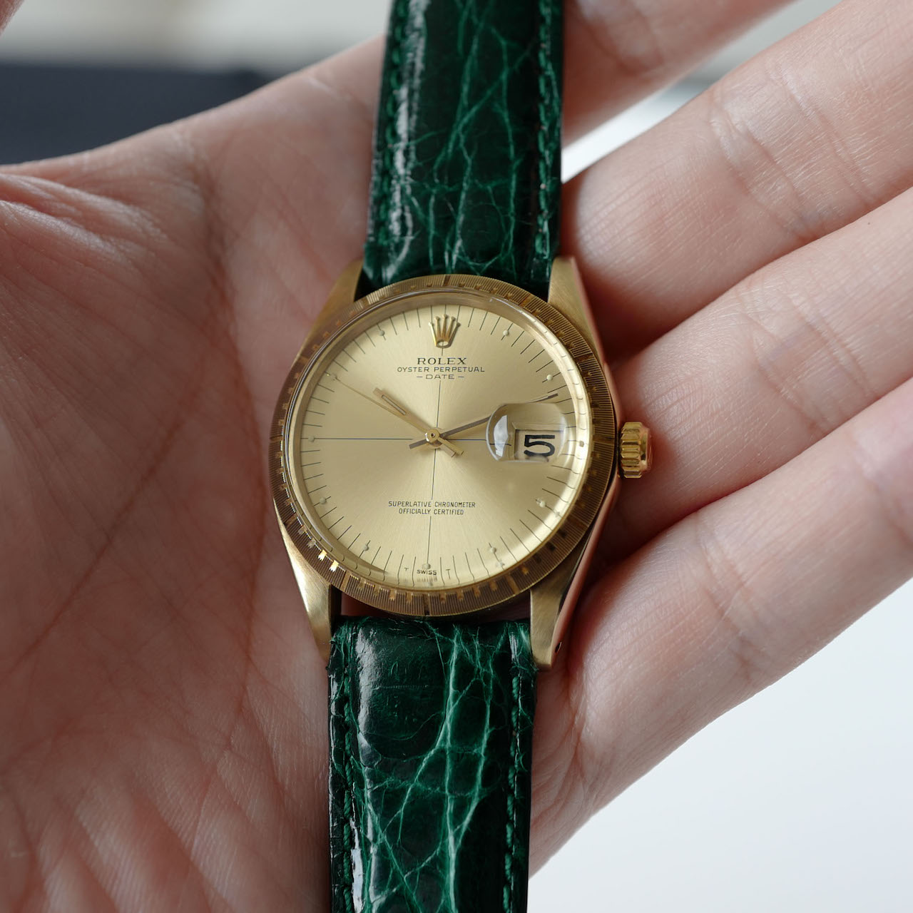 ROLEX OYSTER PERPETUAL DATE REF 1512