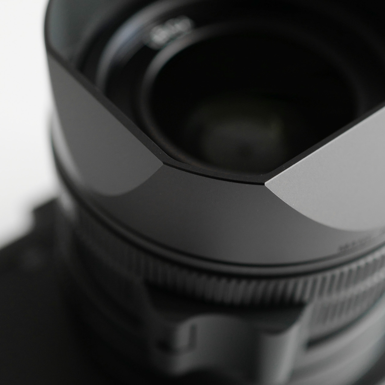 Leica Q2 Monochrome Fragment Edition