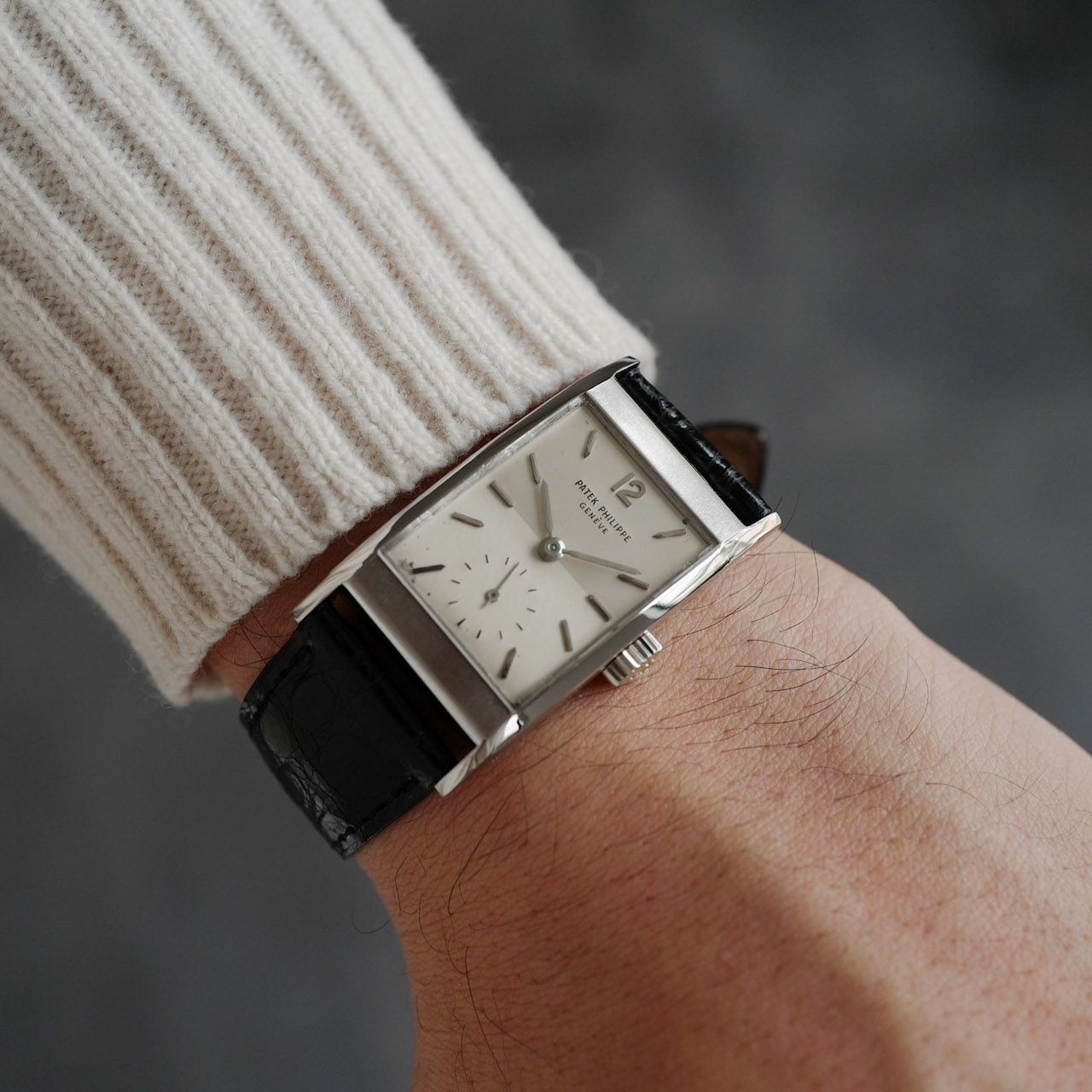 パテック・フィリップ/アワーグラス/18Kホワイトゴールド/PATEK PHILIPPE Ref.2461 "HOUR GLASS" 18KWG With Archive - 画像 (3)