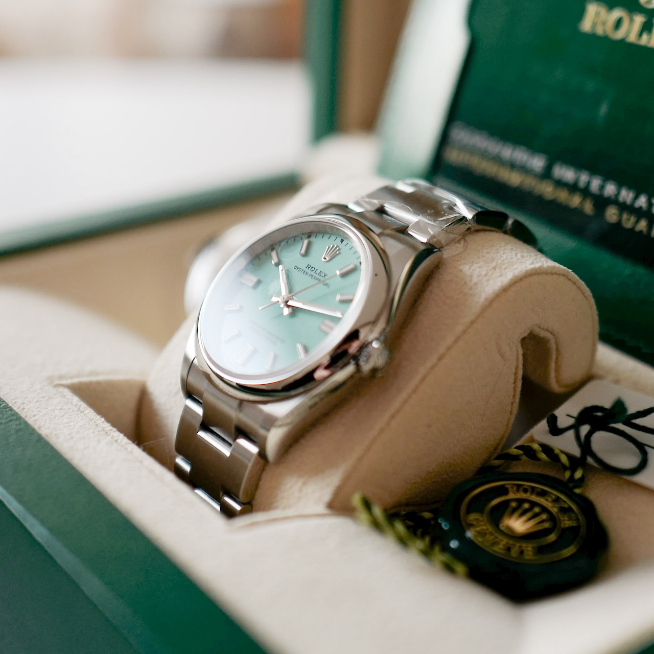 ロレックス/オイスターパーペチュアル36/Ref.126000/ターコイズブルー/新品未使用/シールあり/フルセット/ROLEX OYSTER PERPETUAL 36 "TURQUOISE" FULL SET / NEW - 画像 (4)