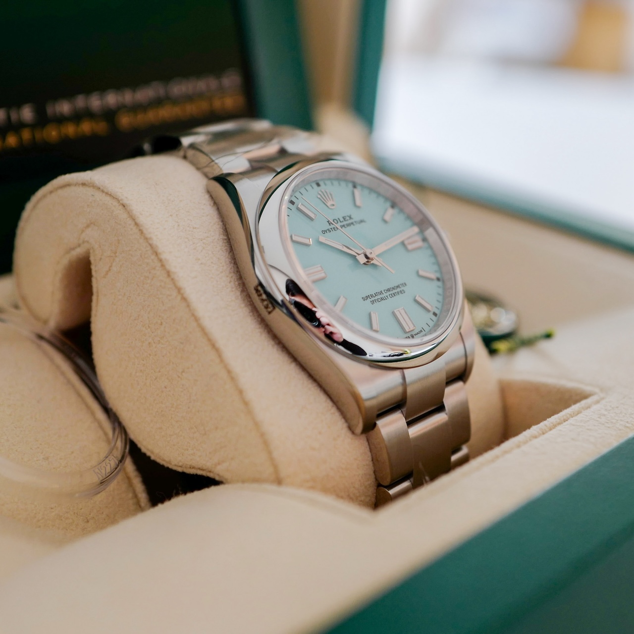 ロレックス/オイスターパーペチュアル36/Ref.126000/ターコイズブルー/新品未使用/シールあり/フルセット/ROLEX OYSTER PERPETUAL 36 "TURQUOISE" FULL SET / NEW - 画像 (5)