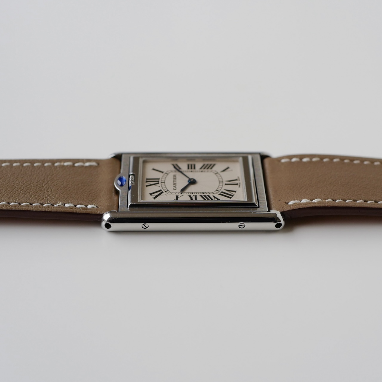 カルティエ/タンクバスキュラントLM/ホワイトローマンギョーシェダイヤル/手巻き/フレデリックピゲ/CARTIER TANK BASCULANTE White Roman Guilloche Dial / Hand Winding / SS 2001 - 画像 (9)