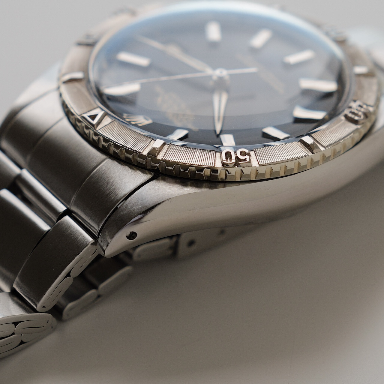 ロレックス/デイトジャスト6609/サンダーバード/ミラーダイヤル/WGベゼル/1959年ROLEX DATE-JUST Ref.6609 Turn-O-Gragh "Thunderbird" Gilt Dial 1959 - 画像 (8)