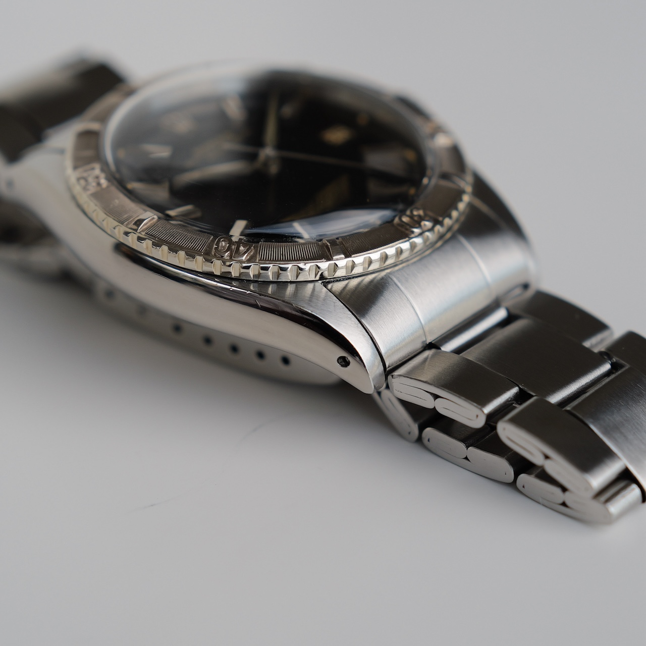 ロレックス/デイトジャスト6609/サンダーバード/ミラーダイヤル/WGベゼル/1959年ROLEX DATE-JUST Ref.6609 Turn-O-Gragh "Thunderbird" Gilt Dial 1959 - 画像 (7)