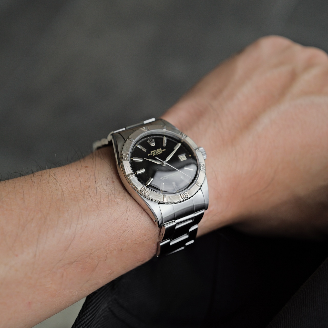 ロレックス/デイトジャスト6609/サンダーバード/ミラーダイヤル/WGベゼル/1959年ROLEX DATE-JUST Ref.6609 Turn-O-Gragh "Thunderbird" Gilt Dial 1959 - 画像 (3)