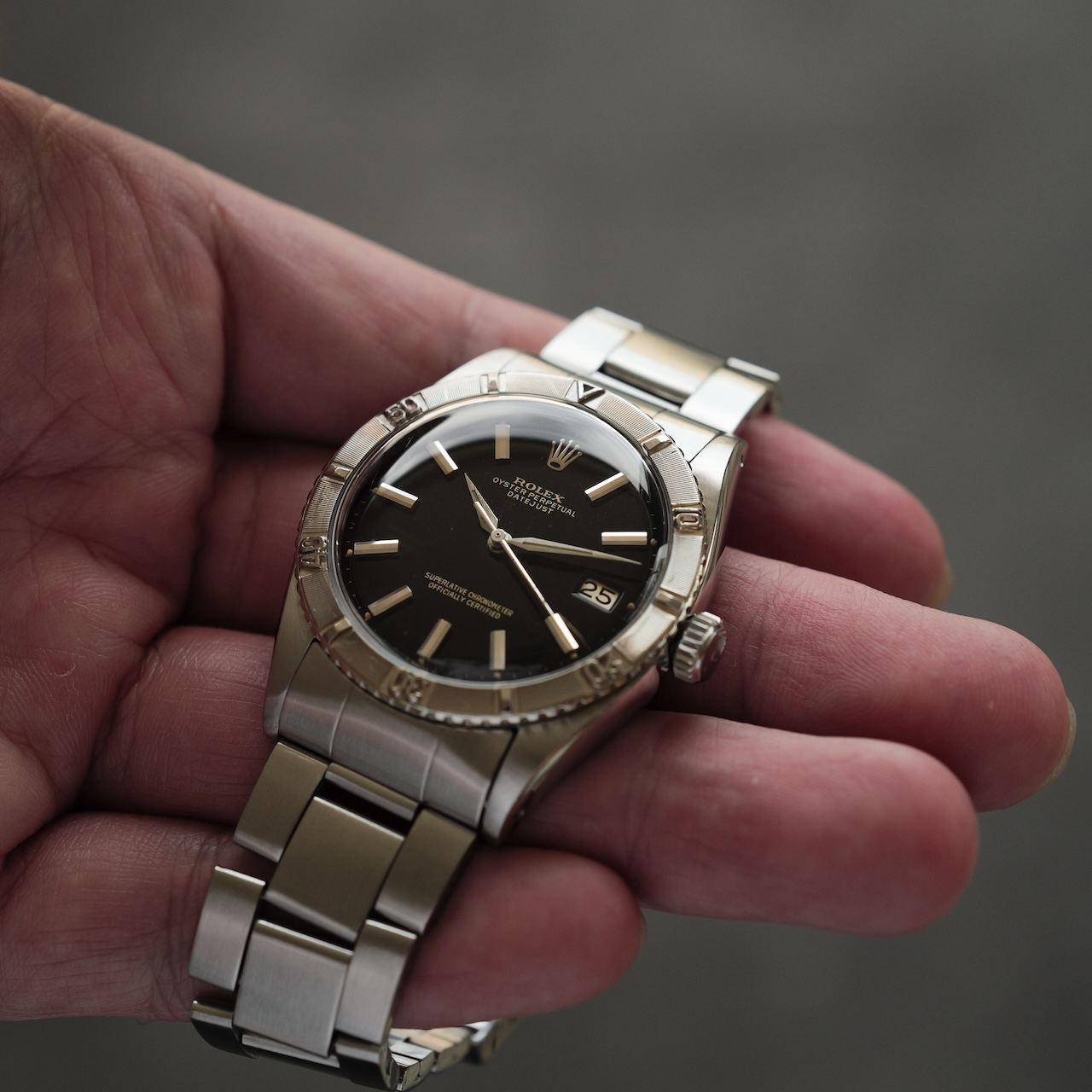 ロレックス/デイトジャスト6609/サンダーバード/ミラーダイヤル/WGベゼル/1959年ROLEX DATE-JUST Ref.6609 Turn-O-Gragh "Thunderbird" Gilt Dial 1959 - 画像 (4)