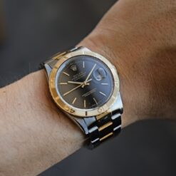 Alternative view of ロレックス/デイトジャスト16263/サンダーバード/ブラックダイヤル/18KYGベゼル/ROLEX DATE-JUST 36 Ref.16263 "Thunderbird" Black Dial 18KYG Bezel 2003