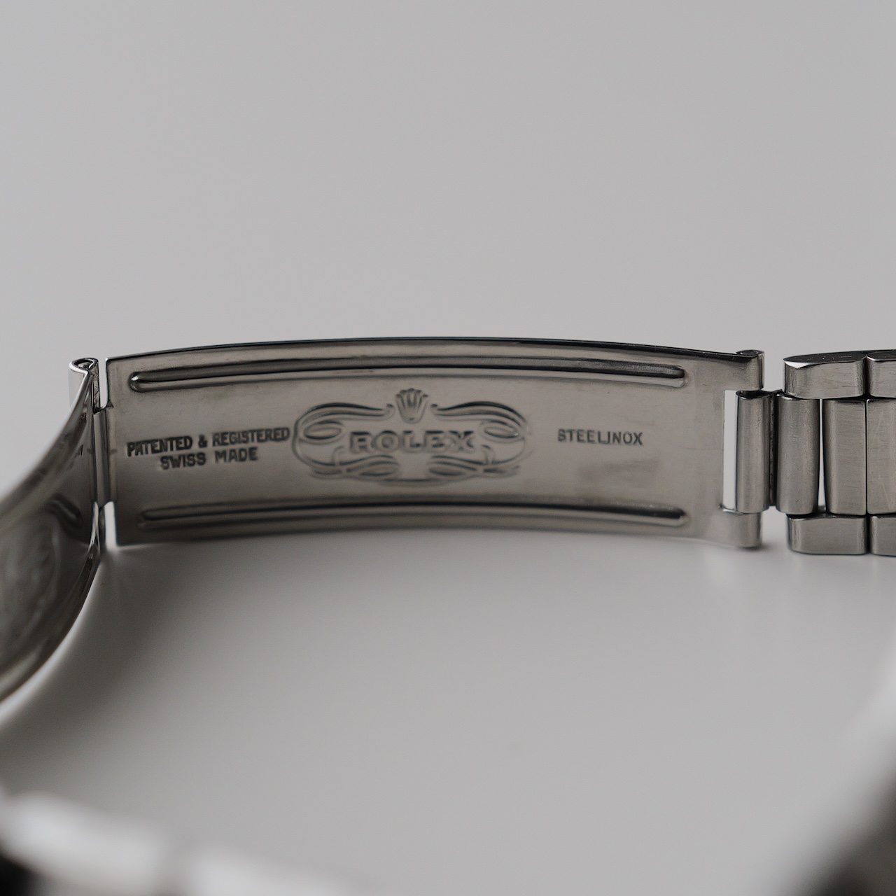 【ON HOLD】ロレックス/オイスターデイト6694/ UAE国章 /ROLEX OYSTER DATE Ref.6694 “UAE” 1973 - 画像 (9)