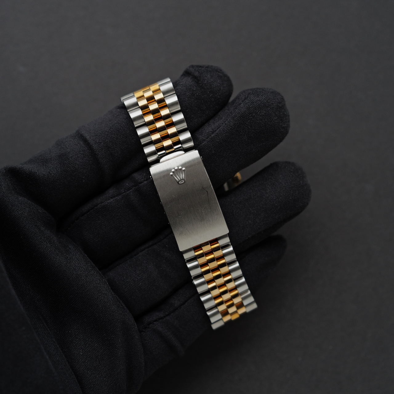 ロレックス/デイトジャスト16233G/T番/コンピューターダイヤル/後期10Pダイヤ/18Kイエローゴールド/裏蓋シールあり/ROLEX DATE-JUST Ref.16233G "Computer Diamond"18KYG 1996 with Box - 画像 (7)