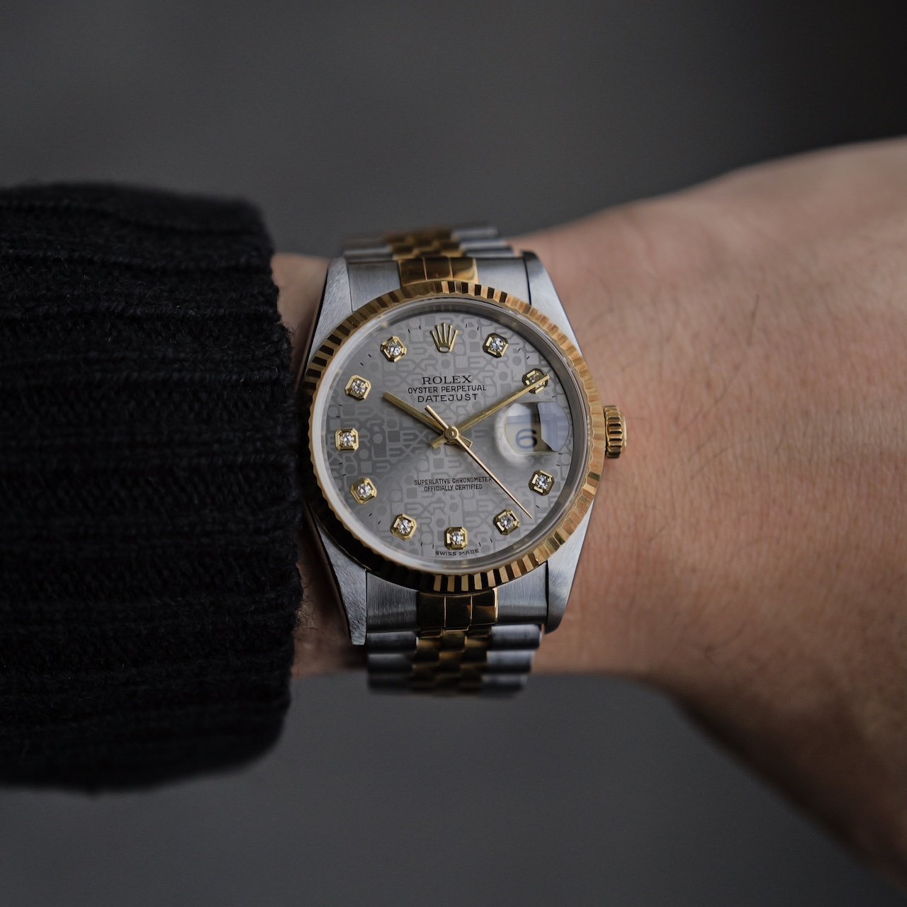 ロレックス/デイトジャスト16233G/T番/コンピューターダイヤル/後期10Pダイヤ/18Kイエローゴールド/裏蓋シールあり/ROLEX DATE-JUST Ref.16233G "Computer Diamond"18KYG 1996 with Box - 画像 (3)