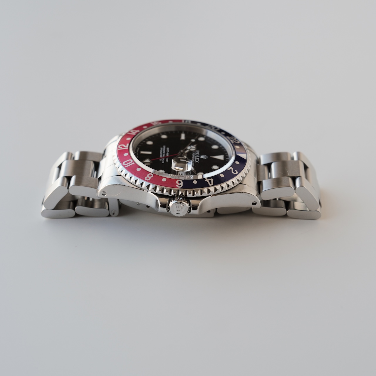 【価格見直し】ロレックス/GMTマスター16700/X番/ペプシ/赤青ベゼル/保証書/箱付き/ROLEX GMT-MASTER Ref.16700 "Pepsi" 1991 with Paper and Box - 画像 (5)