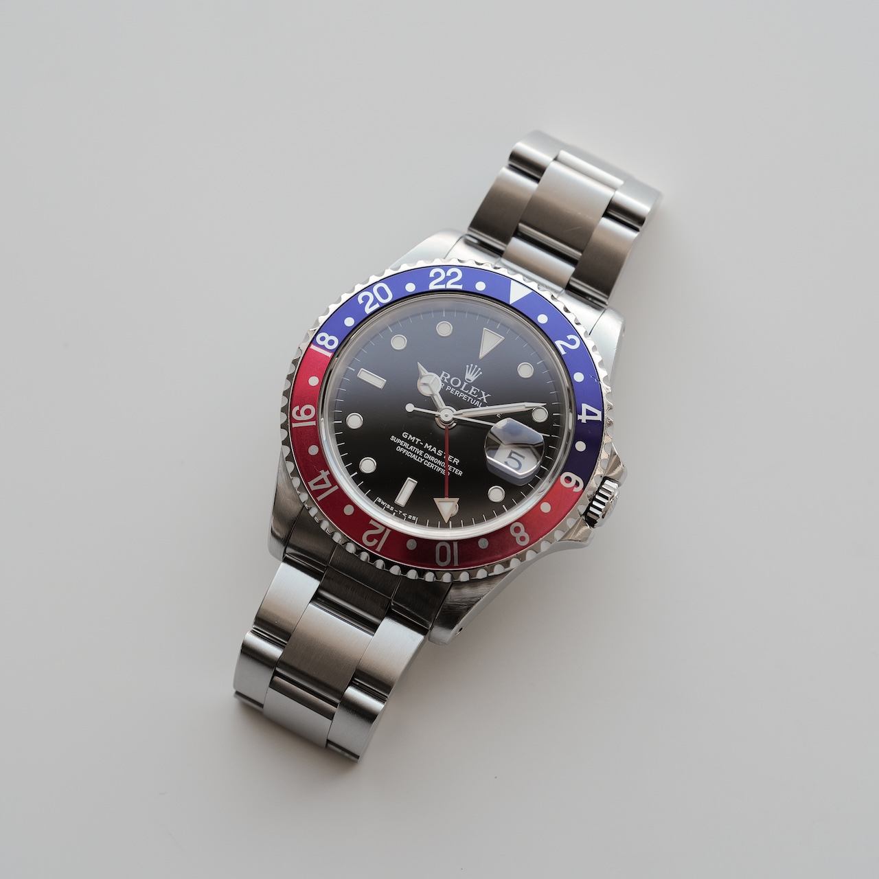 【価格見直し】ロレックス/GMTマスター16700/X番/ペプシ/赤青ベゼル/保証書/箱付き/ROLEX GMT-MASTER Ref.16700 "Pepsi" 1991 with Paper and Box - 画像 (3)