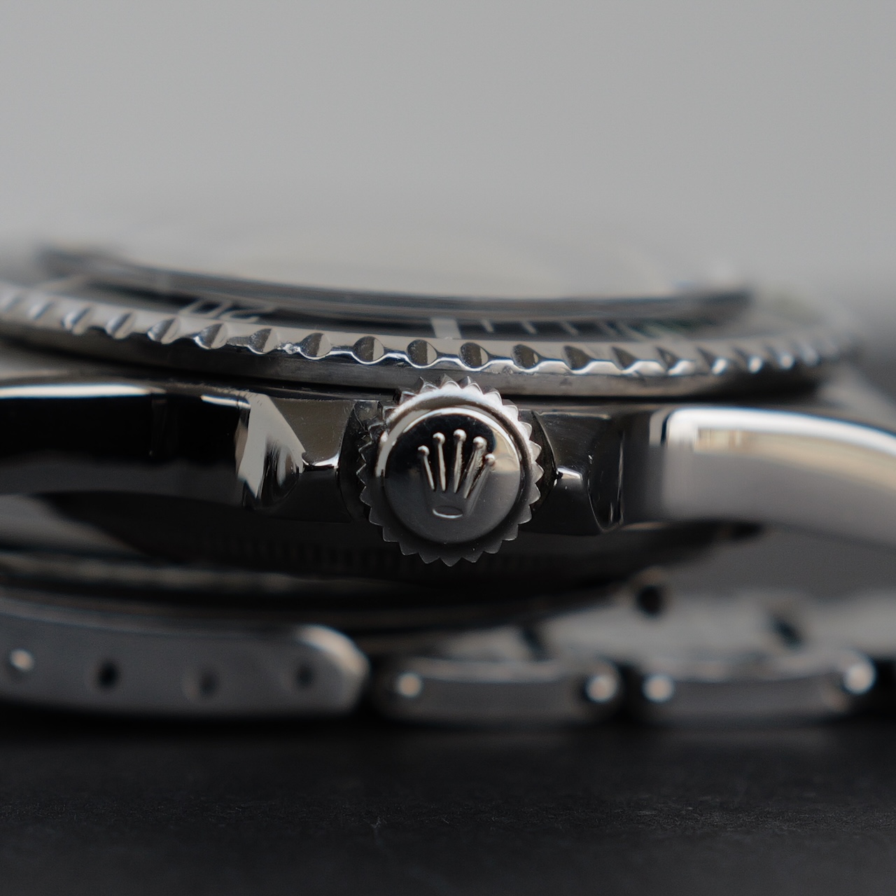 ロレックス/サブマリーナー5512/ミニッツサークル/ミラーダイヤル/PCGケース/ROLEX SUBMARINER REF.5512MM PCG "GILT DIAL" 1961 - 画像 (4)