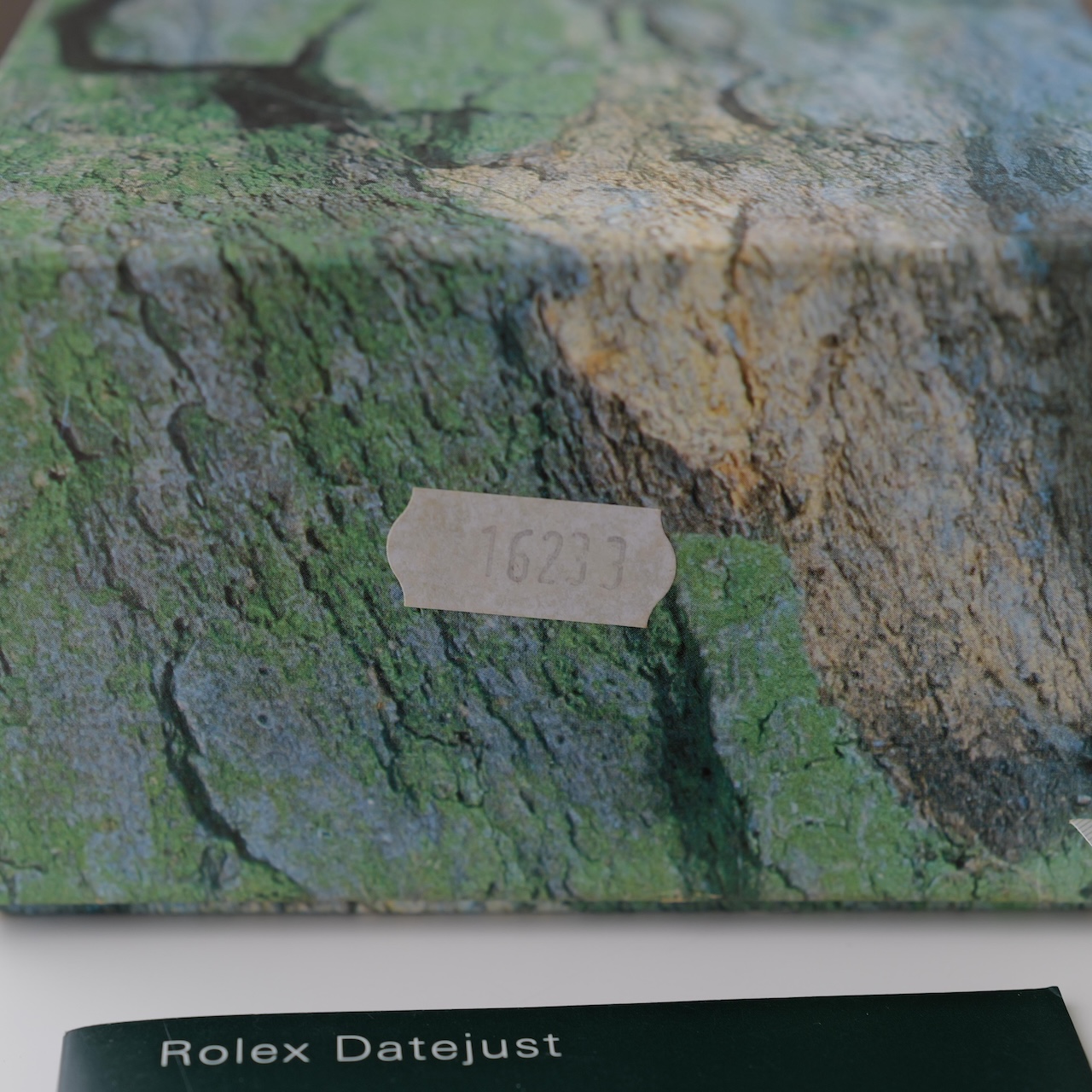 ロレックス/デイトジャスト16233/P番/アイボリーピラミッド/ローマン数字/裏蓋シール/未使用/保証書付きフルセット/ROLEX DATE-JUST Ref.16233 Ivory Pyramid Dial 2000Y Full Set Mint - 画像 (11)