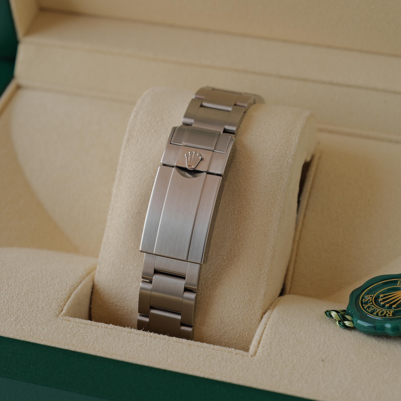 ロレックス/エクスプローラー1/214270/マットダイヤル/保証書付きフルセット/未使用/ROLEX EXPLORER1 REF.214270 ”Matte Dial” 2019y Full Set Unused - 画像 (8)