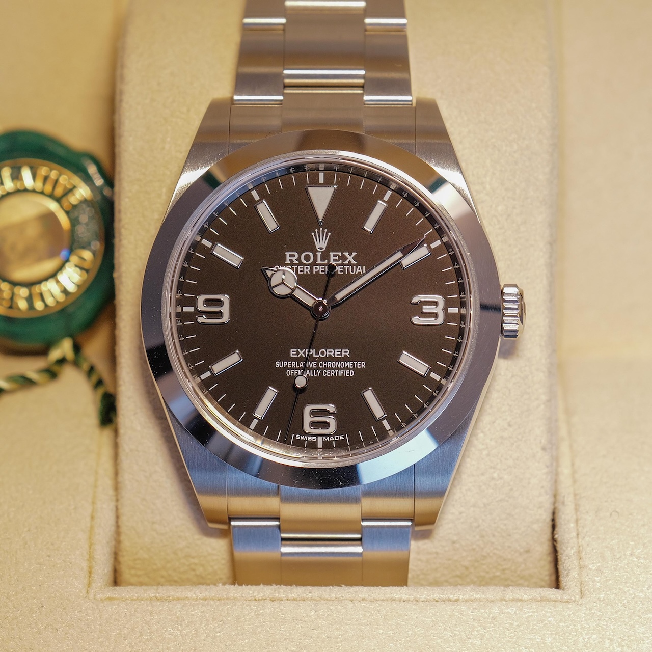 ロレックス/エクスプローラー1/214270/マットダイヤル/保証書付きフルセット/未使用/ROLEX EXPLORER1 REF.214270 ”Matte Dial” 2019y Full Set Unused - 画像 (4)
