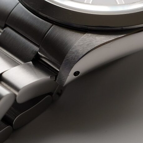 Ref.14270ラグの外側の穴があるのは94年ごろまで