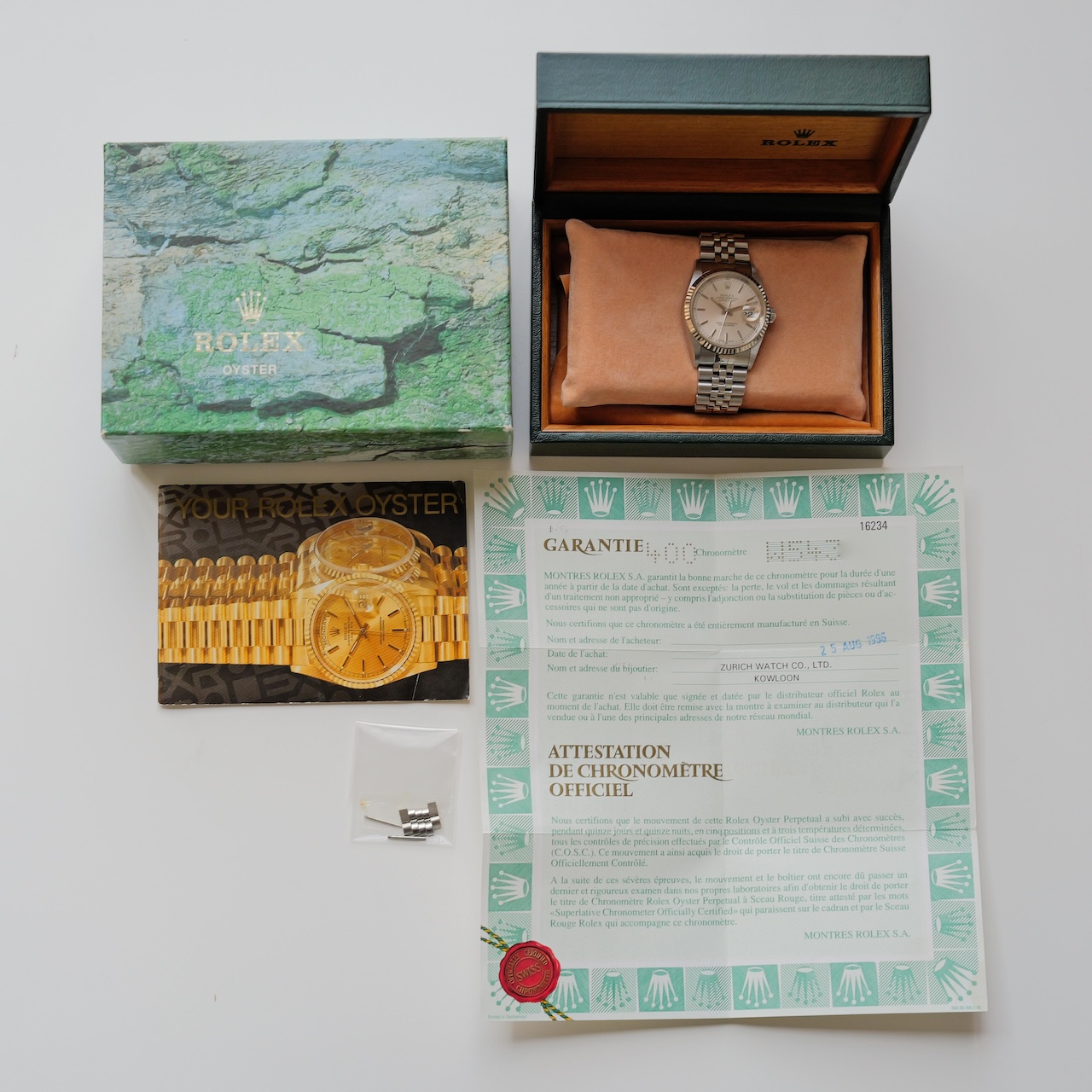 ロレックス/デイトジャスト16234/W番/シルバーダイヤル/18KWGベゼル/裏蓋シール/国際保証書・箱付き/ROLEX DATE-JUST Ref.16234 "Silver Dial" 1995Y with Box and Guarantee - 画像 (2)