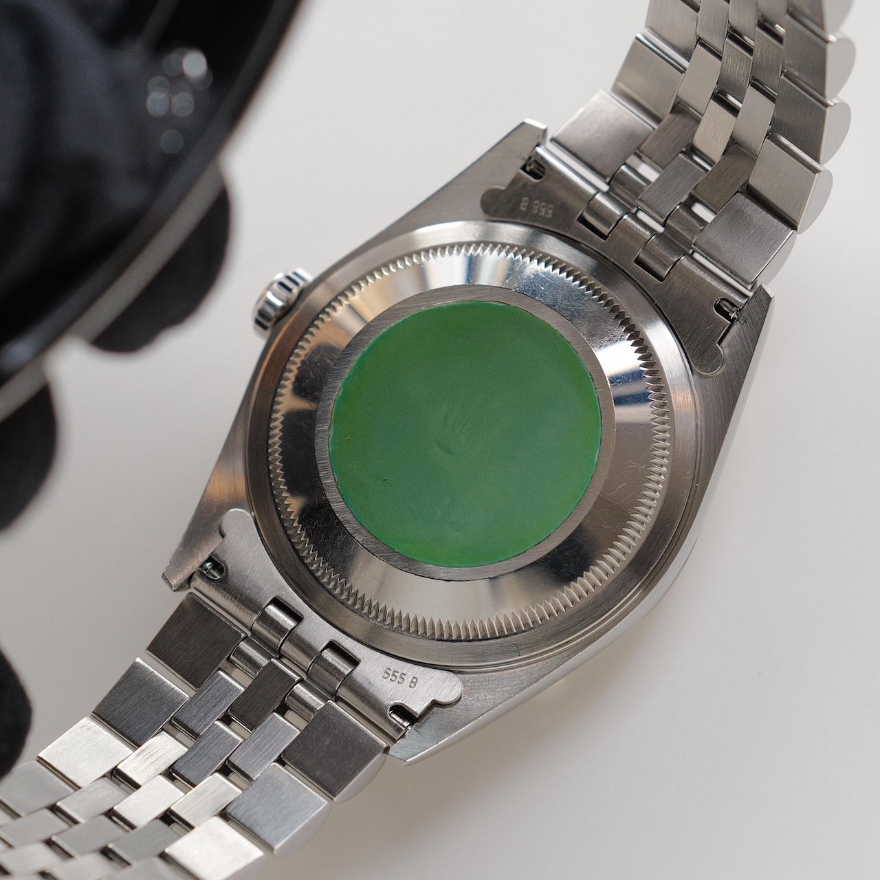 ロレックス/デイトジャスト16234/W番/シルバーダイヤル/18KWGベゼル/裏蓋シール/国際保証書・箱付き/ROLEX DATE-JUST Ref.16234 "Silver Dial" 1995Y with Box and Guarantee - 画像 (9)