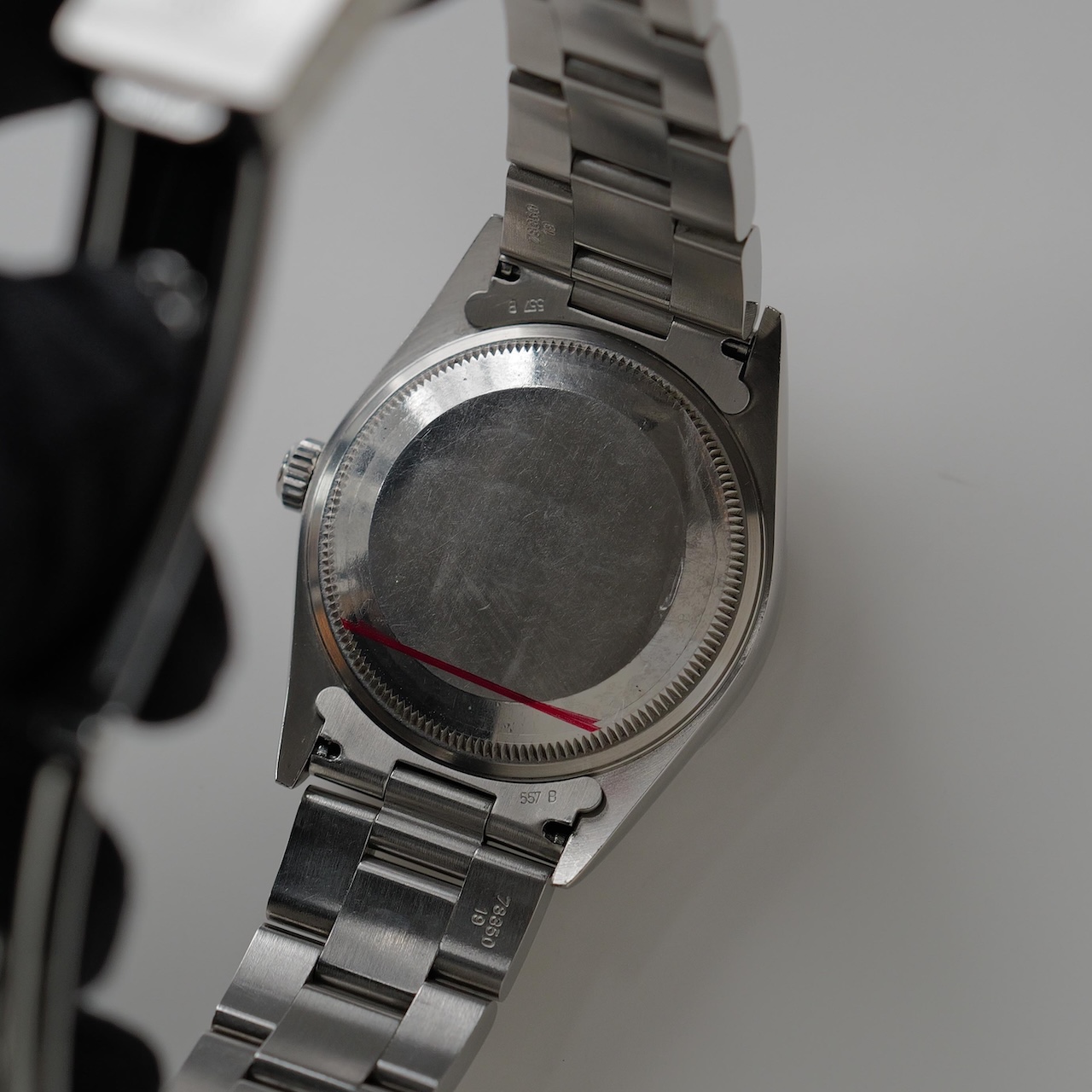 【価格見直し】ロレックス/オイスターパーペチュアル デイト15210/エンジンターンドベゼル/保証書つき/ROLEX OYSTER PERPETUAL DATE Ref.15210 "ENGINE TURNED BEZEL" 1993-94y with Guarantee - 画像 (10)