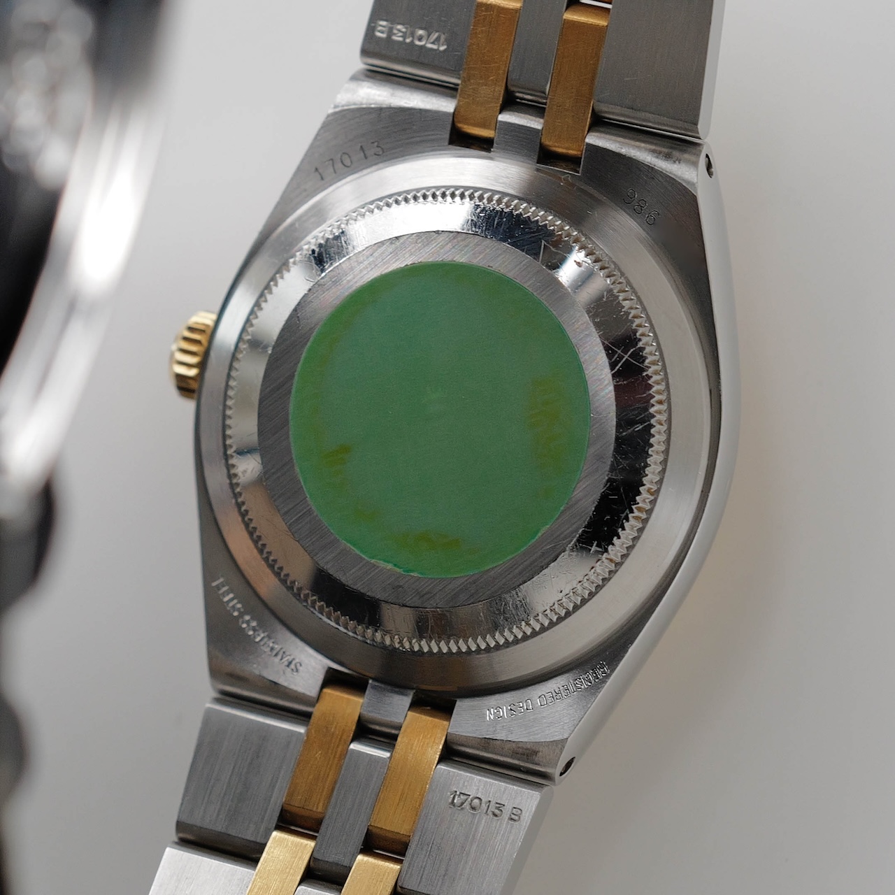 ロレックス/オイスタークォーツ/デイトジャスト/ノンポリッシュ/18Kイエローゴールド/裏蓋シール/ROLEX DATE JUST REF.17013 "OYSTER QUARTZ" Unpolished 18K Yellow Gold 1986-87y - 画像 (8)
