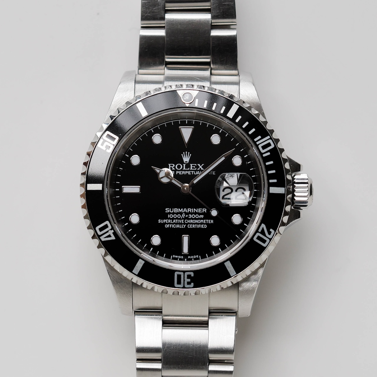 ロレックス/サブマリーナーデイト16610/F番/保証書・箱付き/ROLEX SUBMARINER DATE REF.16610 F Serial 2004 with Box and Paper - 画像 (5)