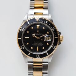 Alternative view of ロレックス/サブマリーナーデイト16803/R番/フジツボダイヤル/18Kイエローゴールド/ROLEX SUBMARINER DATE REF.16803 "Black Nipple Dial" 18KYG 1988y