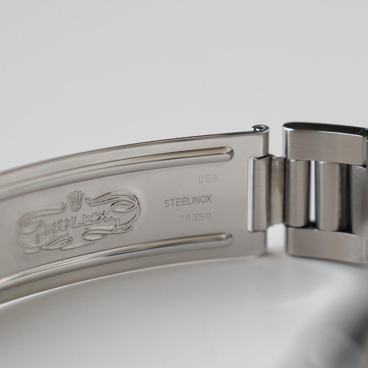 ロレックス/オイスターパーペチュアル デイト15200/P番/シルバーダイヤル/国内正規ギャラ/フルセット/ROLEX OYSTER PERPETUAL DATE REF.15200 "SILVER DIAL" 2000 Full Set - 画像 (8)